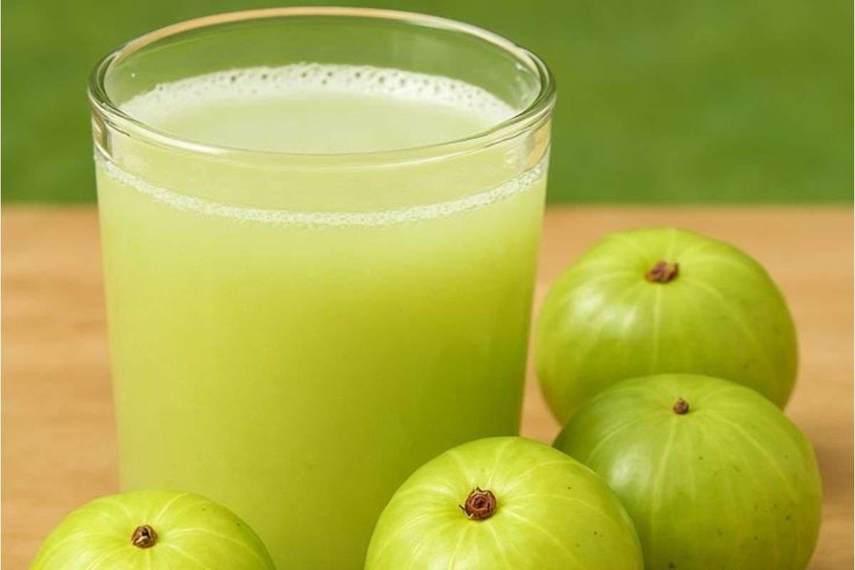 Amla Immunity Shots: खाली पेट पिएं आंवला का छोटा सा शॉट,निखर जाएगी स्किन और बढ़ेगी इम्यूनिटी