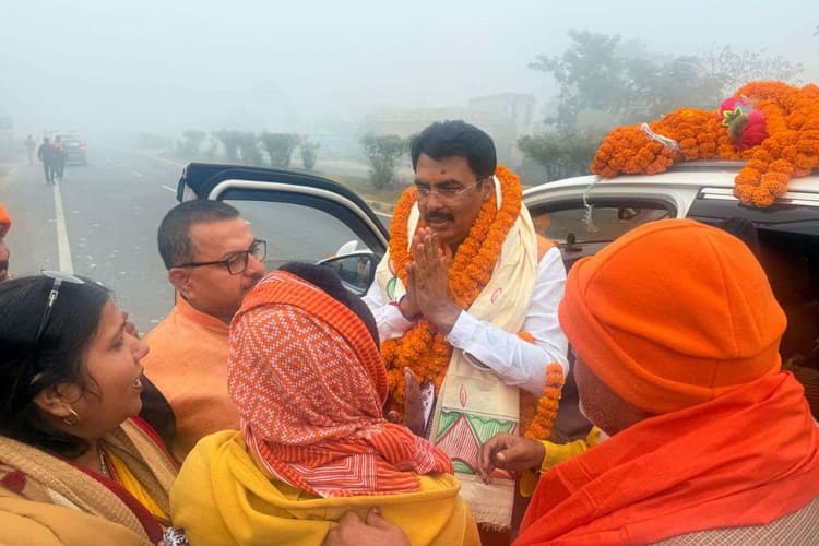 BJP बिहार प्रदेश अध्यक्ष का पटना में जोरदार स्वागत, आज संभाली जिम्मेदारी, जानें कौन हैं संजय सरावगी ?