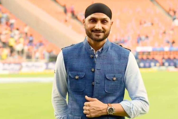 Video: भारत, ऑस्ट्रेलिया और… T20 World Cup 2026 पर हरभजन सिंह की भविष्यवाणी ने सभी को चौंकाया