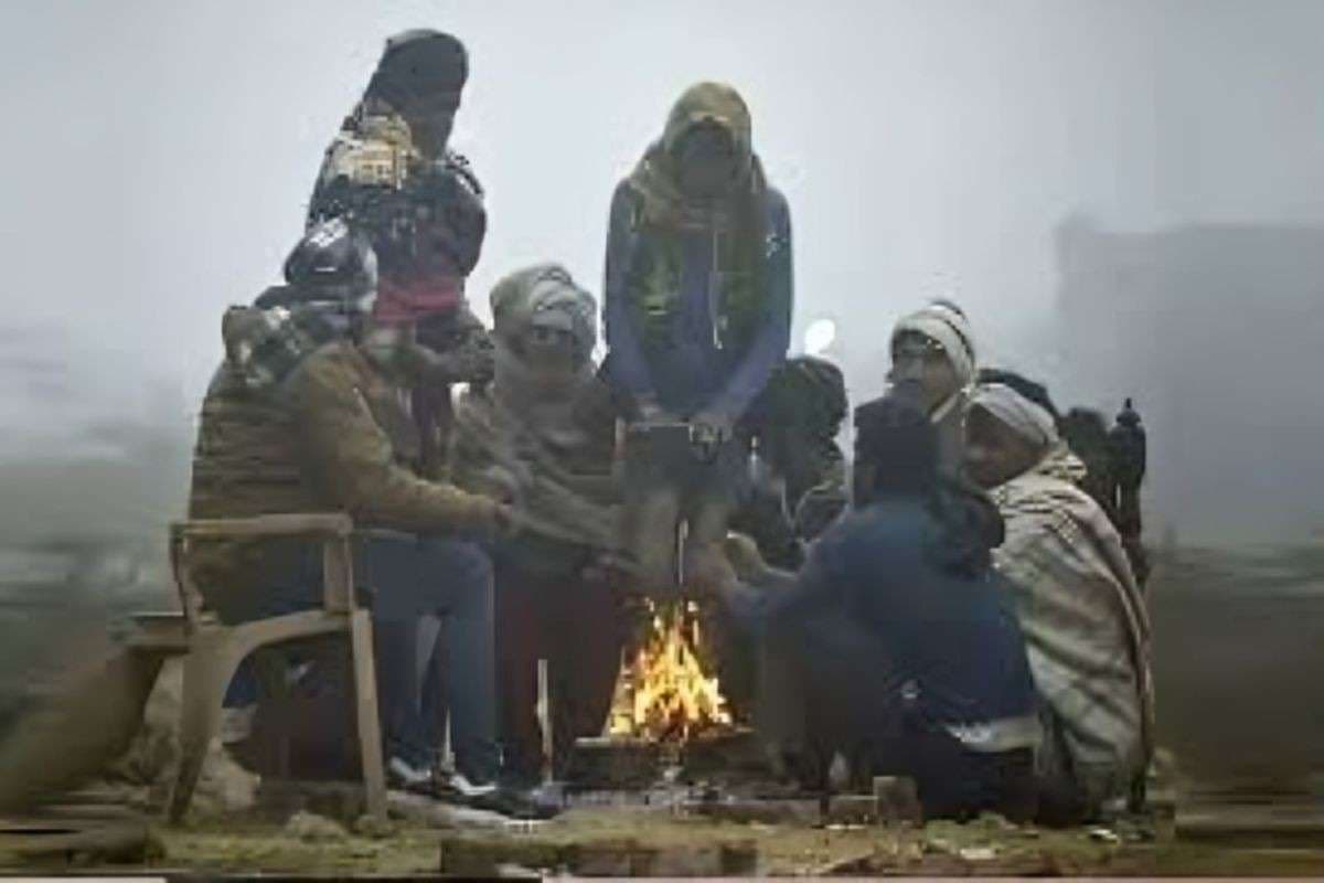 Bihar Ka Mausam: बिहार में हाड़ कंपाने वाली ठंड, दिन का पारा 7 डिग्री तक लुढ़का, 22 दिसंबर तक घने कोहरे का अलर्ट