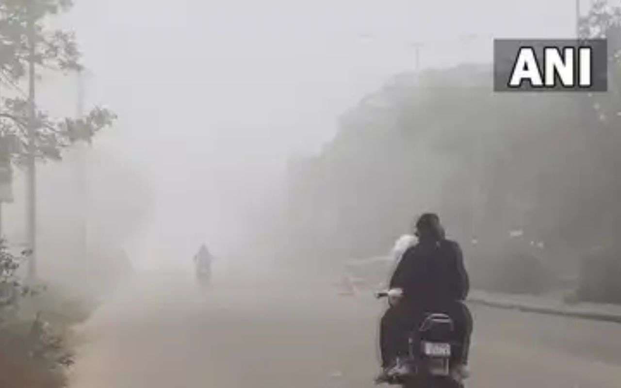Cold Wave Alert: कोहरा, शीतलहर और बर्फबारी का डबल अटैक, IMD ने जारी की चेतावनी