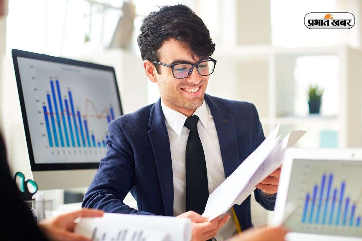 कॉमर्स फील्ड में लाखों की सैलरी, देखें टॉप Top High Paying करियर ऑप्शन