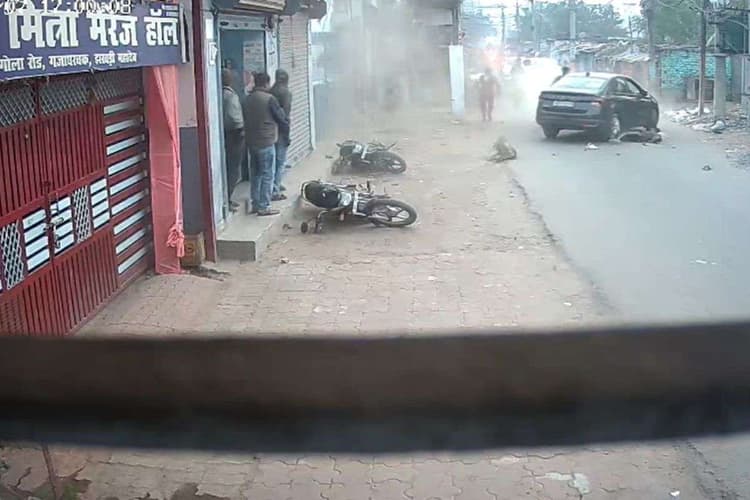 Patna Accident: दानापुर में बेकाबू कार का आतंक, ड्राइवर मरीन ड्राइव की ओर फरार, CCTV फुटेज खंगाल रही पुलिस