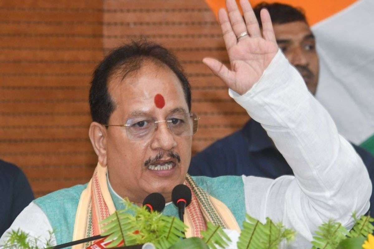 Bihar Bhumi: फर्जी कागज के दम पर गरीबों को परेशान करने वालों की खैर नहीं, डिप्टी सीएम ने दिया ये आदेश 