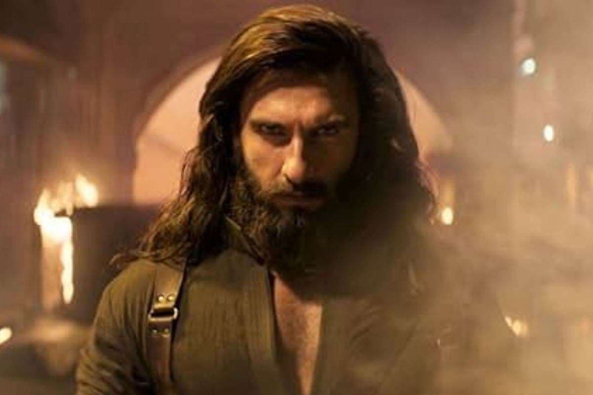 Dhurandhar Box Office Collection Day 9: नौवें दिन भी धुआंधार कमाई कर रही है रणवीर सिंह की 'धुरंधर', 300 करोड़ी क्लब के पास पहुंचा कलेक्शन