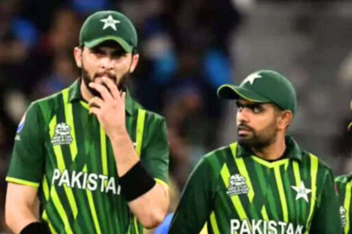 पाकिस्तानी टीम का ऐलान, बाबर और शाहीन के बिना उतरेंगे मैदान पर