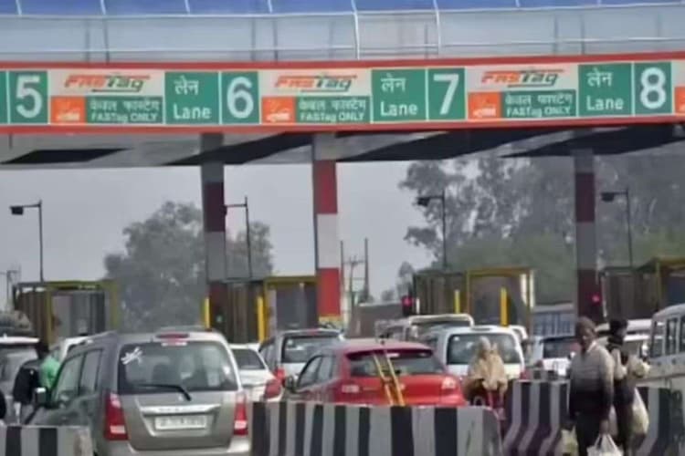 FASTag यूजर्स हो जाएं सावधान, NHAI ने इस काम को किया अनिवार्य वरना टोल पर होगी आपको परेशानी
