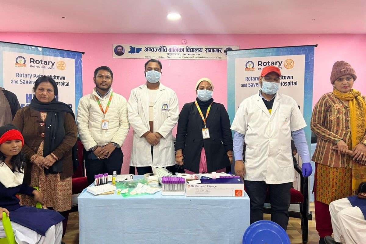 पटना: अंतरज्योति बालिका विद्यालय में 80 छात्राओं की हुई एनीमिया जांच