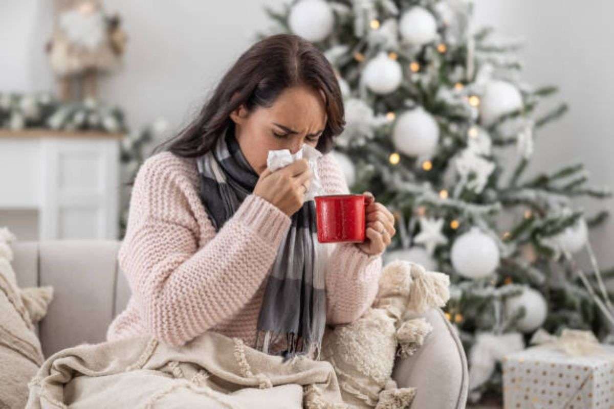 Home Remedies for Winter Cold: बदलते मौसम में आप भी हैं सर्दी-खांसी से परेशान, तो जरूर आजमाएं ये घरेलू रामबाण इलाज  