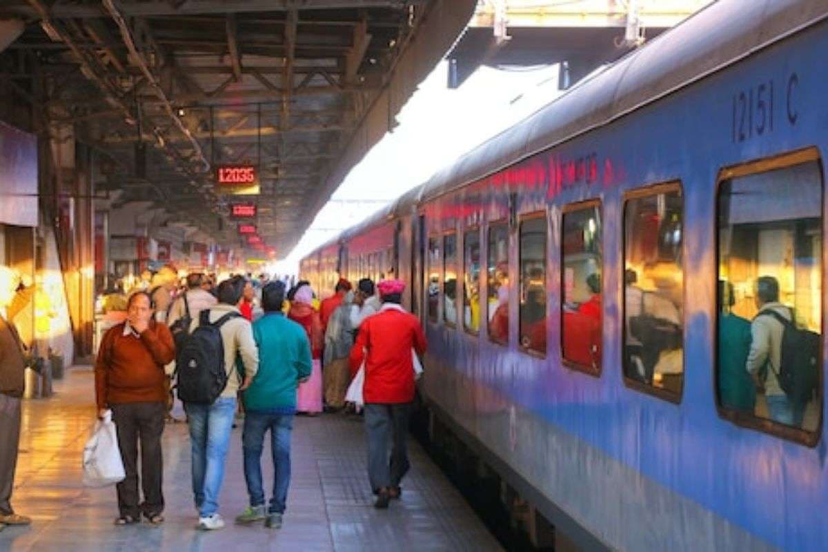 कन्फर्म टिकट के लिए अब नहीं होगी परेशानी, रेलवे के इस कार्रवाई से यात्रियों को होगा अब बड़ा फायदा
