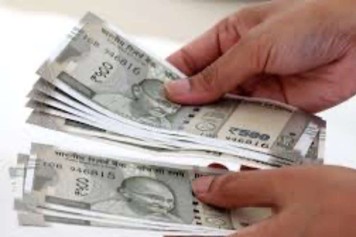 नए साल के जश्न से पहले निपटा लें ये 3 काम, वरना 1 जनवरी से बढ़ सकती है आपकी फाईनेंशियल परेशानी