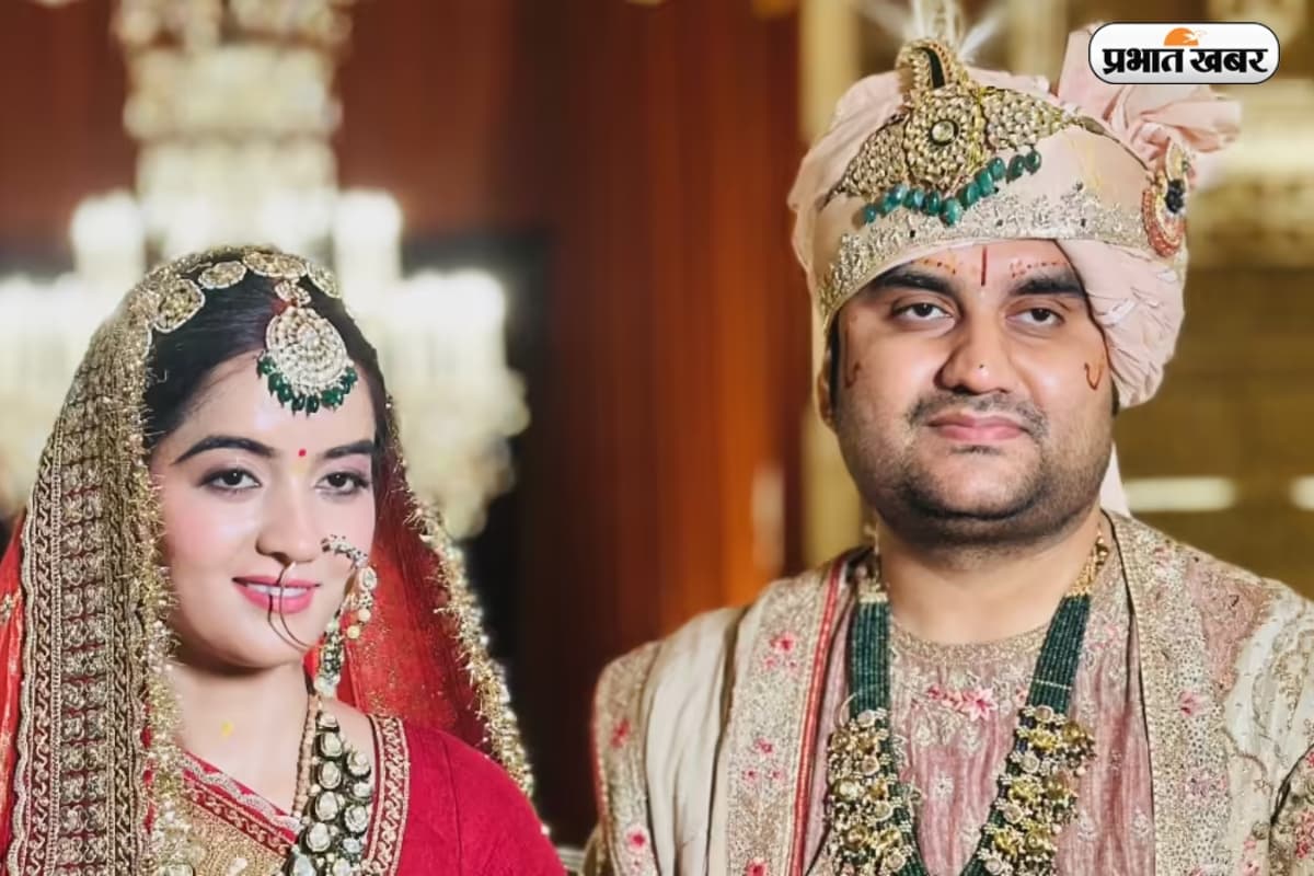 Indresh Upadhyay Ji Maharaj Net Worth: इतनी है इंद्रेश उपाध्याय की संपत्ति, एक कथा की फीस जानकर आपकी आंखें खुली की खुली रह जाएंगी