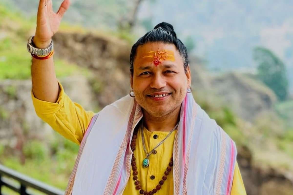‘जानवरों जैसा बर्ताव’, शो के दौरान सिंगर कैलाश खेर का फूटा गुस्सा, स्टेज पर पहुंची भीड़ ने किया हंगामा