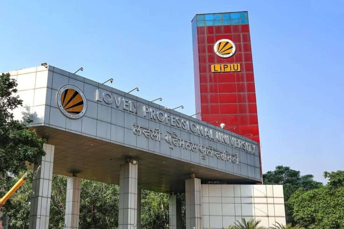 LPU में मैग्निट्यूड 2025 का धमाल, स्ट्रीट स्टाइल बेस थीम ने किया सबको इंप्रेस