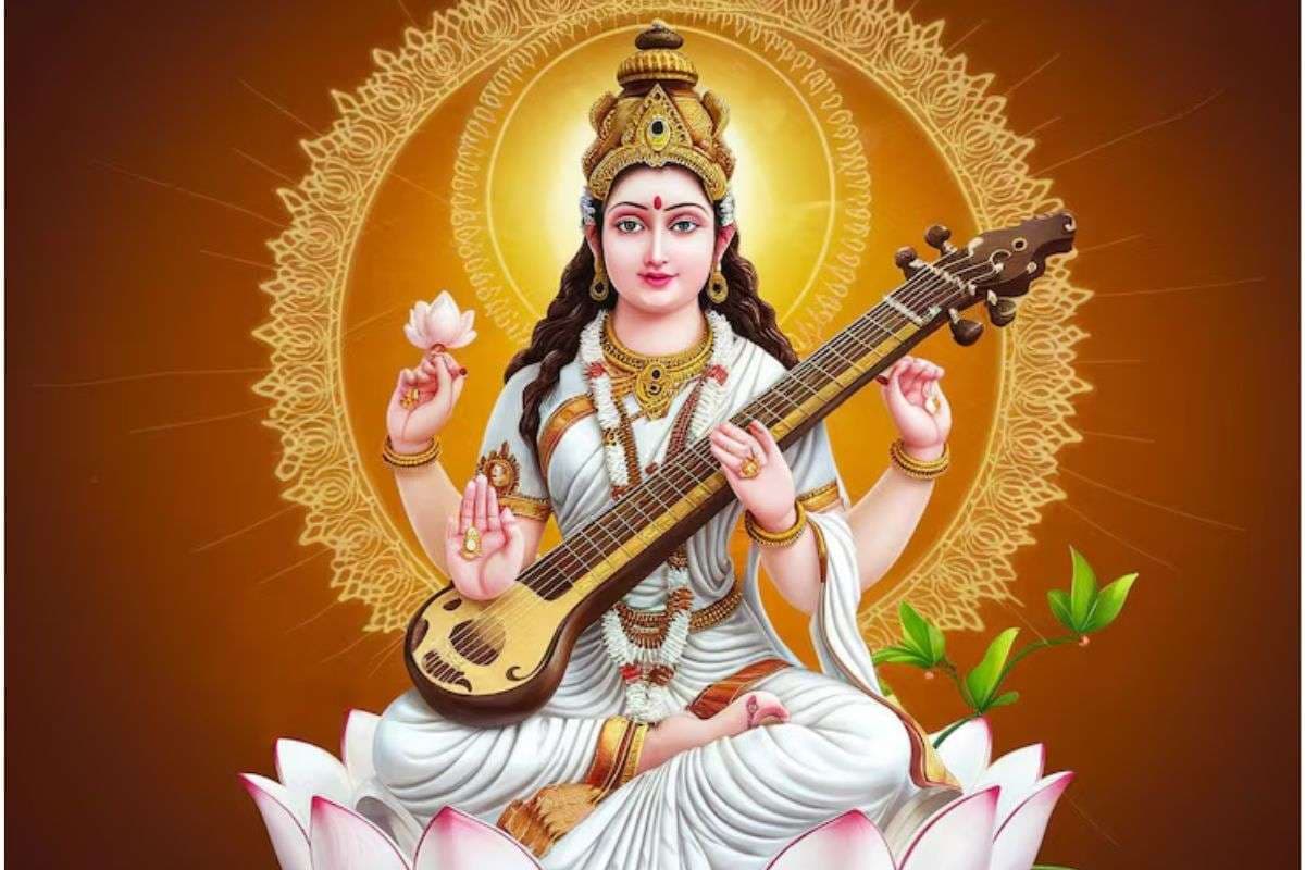 Maa Saraswati: किस समय जीभ पर बैठती हैं मां सरस्वती? जानें इस मान्यता का रहस्य