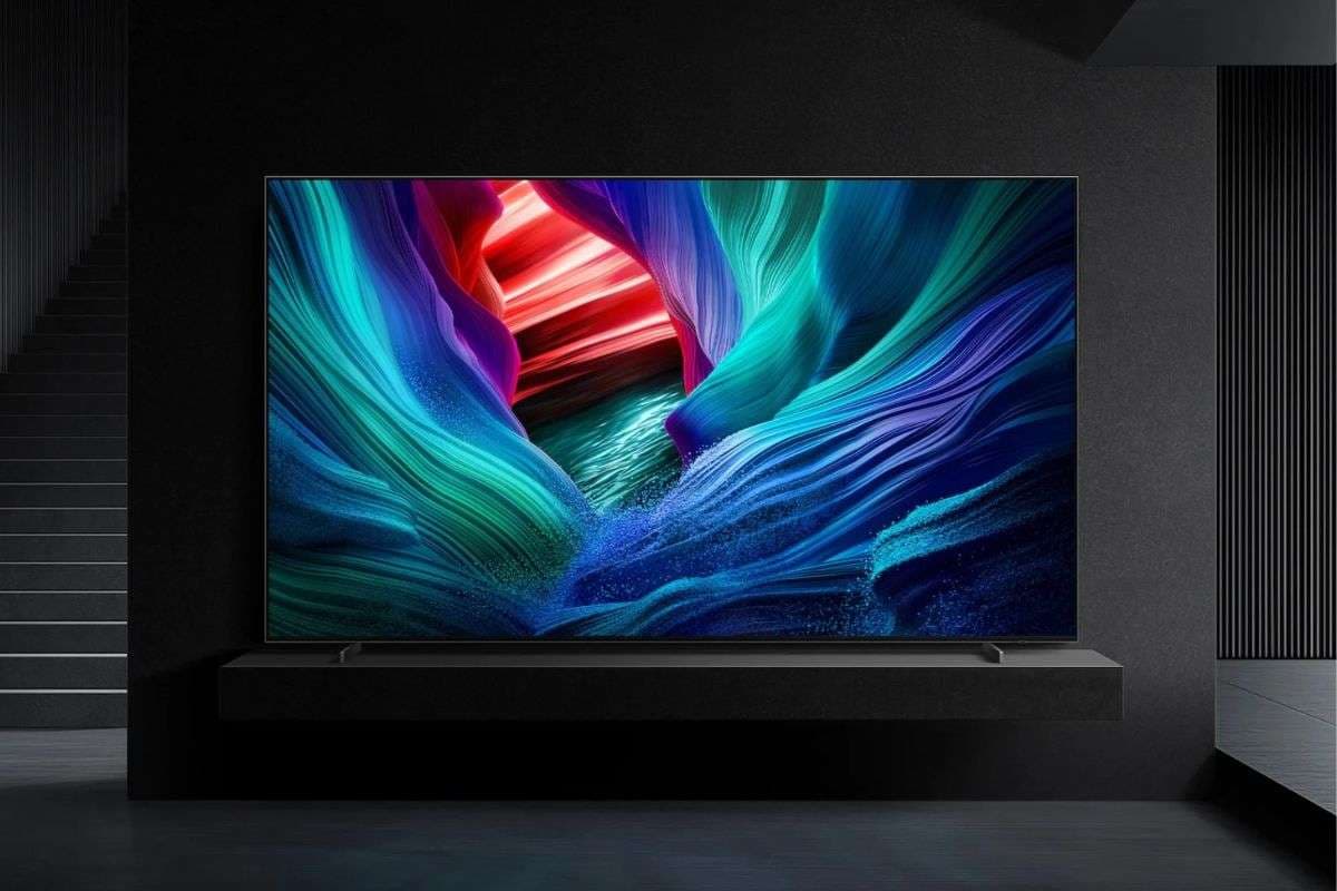 Micro RGB Smart TV