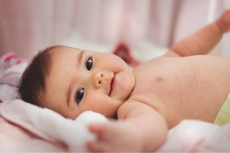 Modern Baby Boy Names with V Letter: नन्हें राजकुमार के लिए चुनें व अक्षर से मॉडर्न नाम
