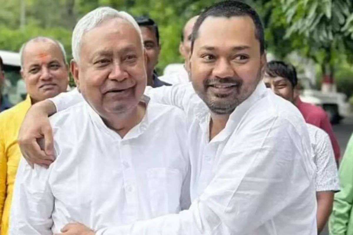 Bihar Politics: CM नीतीश के बेटे करेंगे राजनीति में एंट्री, संजय झा बोले- अब JDU संभालें निशांत 