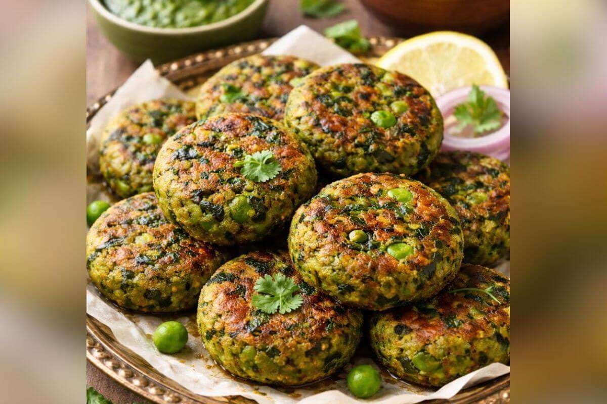 Winter Special Palak Matar Tikki: ठंड के मौसम में पालक और मटर से तैयार करें मजेदार टिक्की, चाय के साथ करें सर्व 