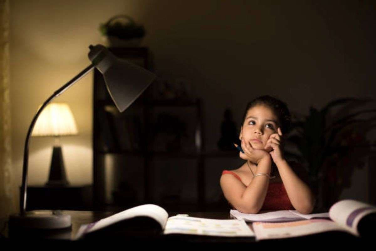 Parenting Tips: इन टिप्स को आजमाकर अच्छे नंबरों से पास होगा आपका बच्चा