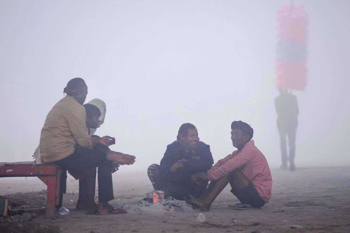 Rajasthan Weather: राजस्थान में कोहरे और ठंड का डबल अटैक, 27 दिसंबर तक जारी रहेगा शीतलहर का प्रकोप