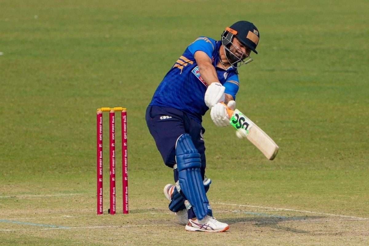 रोहित-कोहली की शोर में रिंकू सिंह को भूल तो नहीं गए आप, VHT में शतक ठोक दिलाई अपनी याद