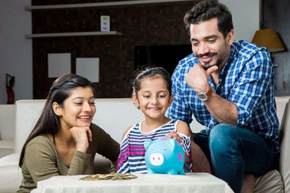 क्या आपने की अपनी बेटी के भविष्य की प्लानिंग, SIP से बन सकता है मजबूत फंड, जानिए कैसे