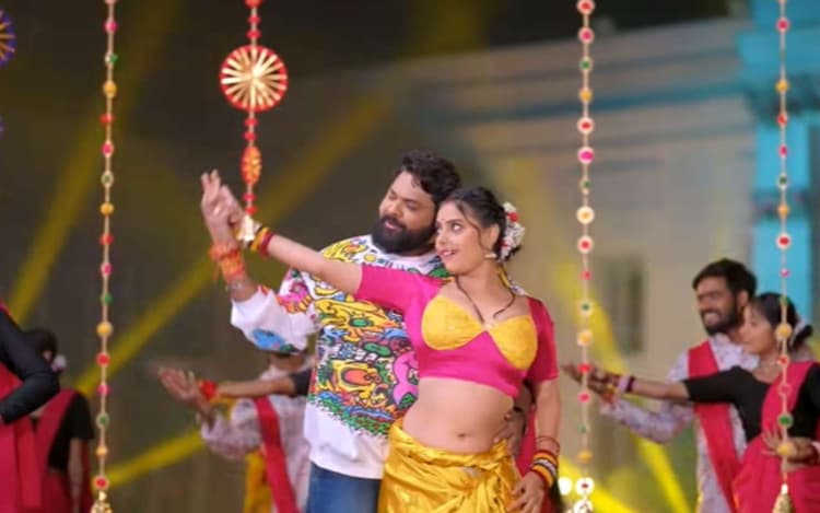 Samar Singh New Bhojpuri Song: रोमांस से भरपूर समर सिंह का नया गाना 'किस करिहइया में' रिलीज, काजल त्रिपाठी के अंदाज ने मचाया तहलका