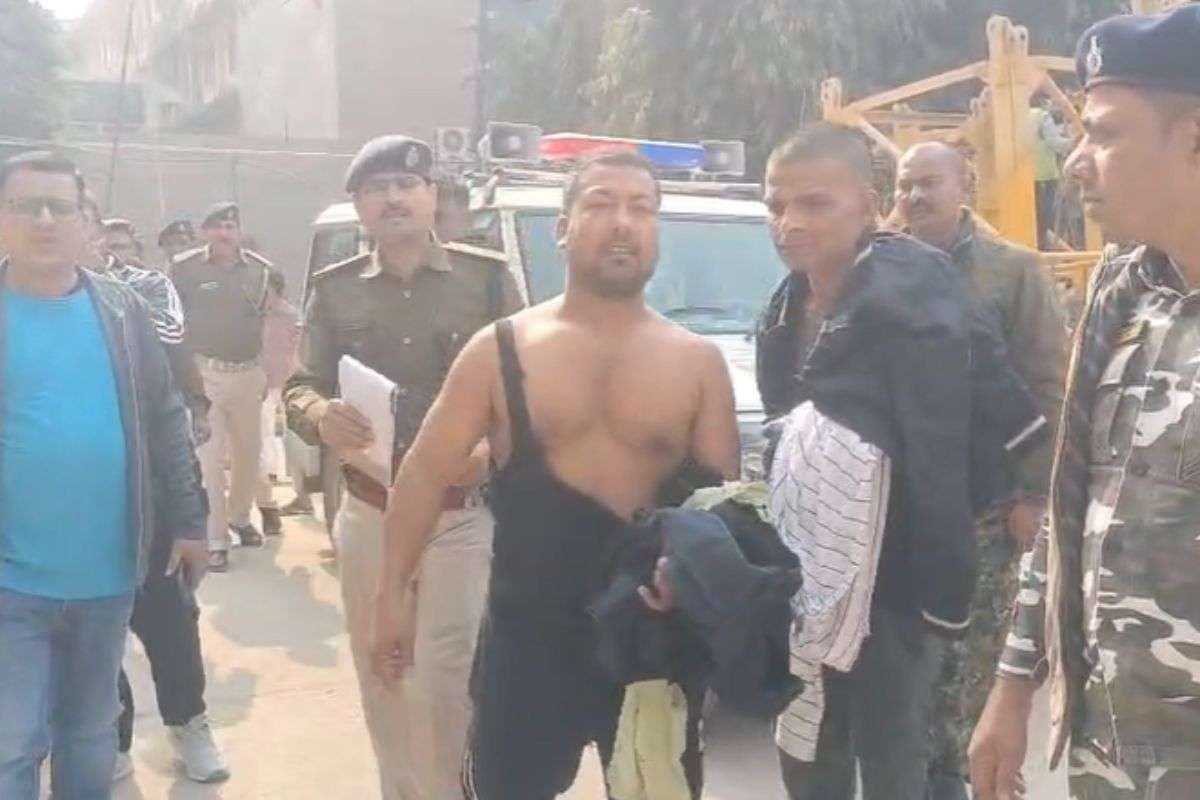 Patna: PMCH के जूनियर डॉक्टरों की गुंडागर्दी, मरीज के परिजनों को जमकर पीटा