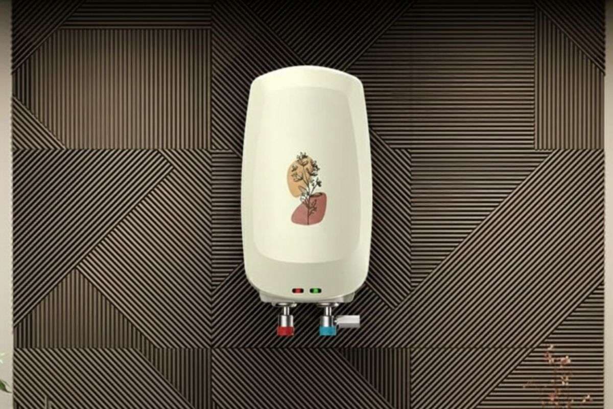 Water Geyser Price Drop: 7000 से भी कम में मिल रहे 5 स्टार वाले ब्रांडेड गीजर, कड़कड़ाती ठंड में मिस न करें ये ऑफर