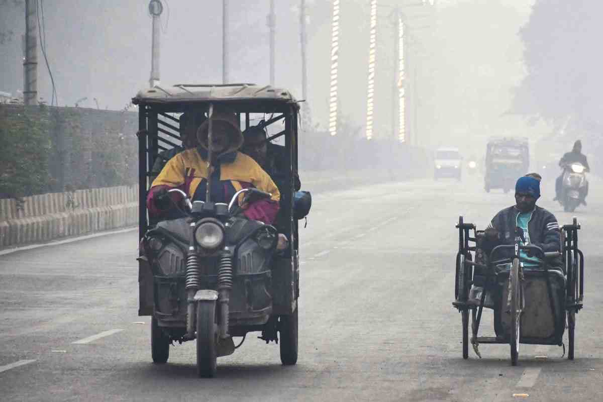 Aaj ka Mausam : और गिरेगा पारा, कांपेंगे लोग, IMD ने जारी किया शीतलहर का अलर्ट
