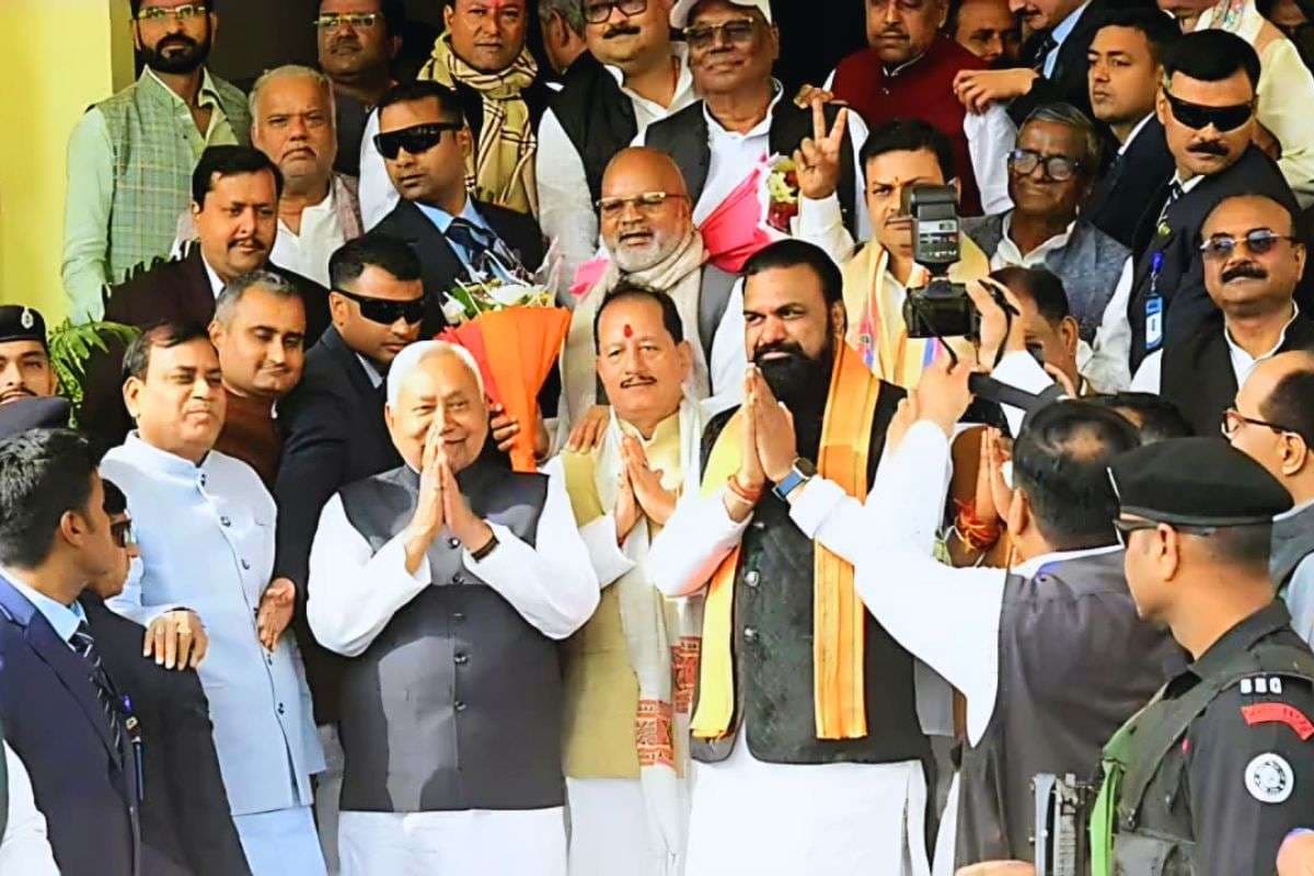 Bihar Vidhansabha Session 2025: आज अनंत सिंह समेत 7 विधायक लेंगे शपथ, प्रेम कुमार का स्पीकर बनना तय