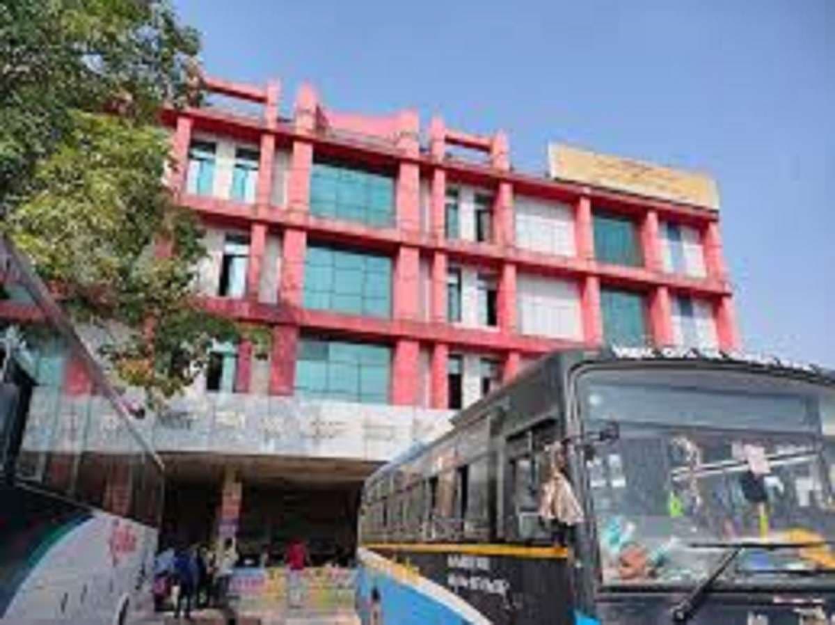 Bihar News: जेपी गंगा पथ के किनारे बनेगा पटना का नया बांकीपुर बस स्टैंड, पांच एकड़ जमीन खोज रही सरकार