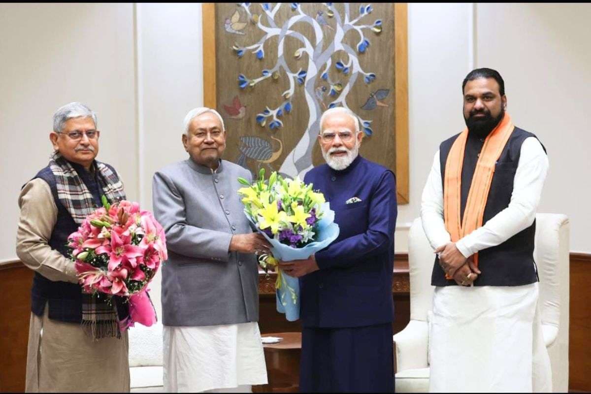 Nitish Kumar: दिल्ली में पीएम मोदी और अमित शाह से मिले नीतीश कुमार, बिहार के अधूरे प्रोजेक्ट पर की चर्चा