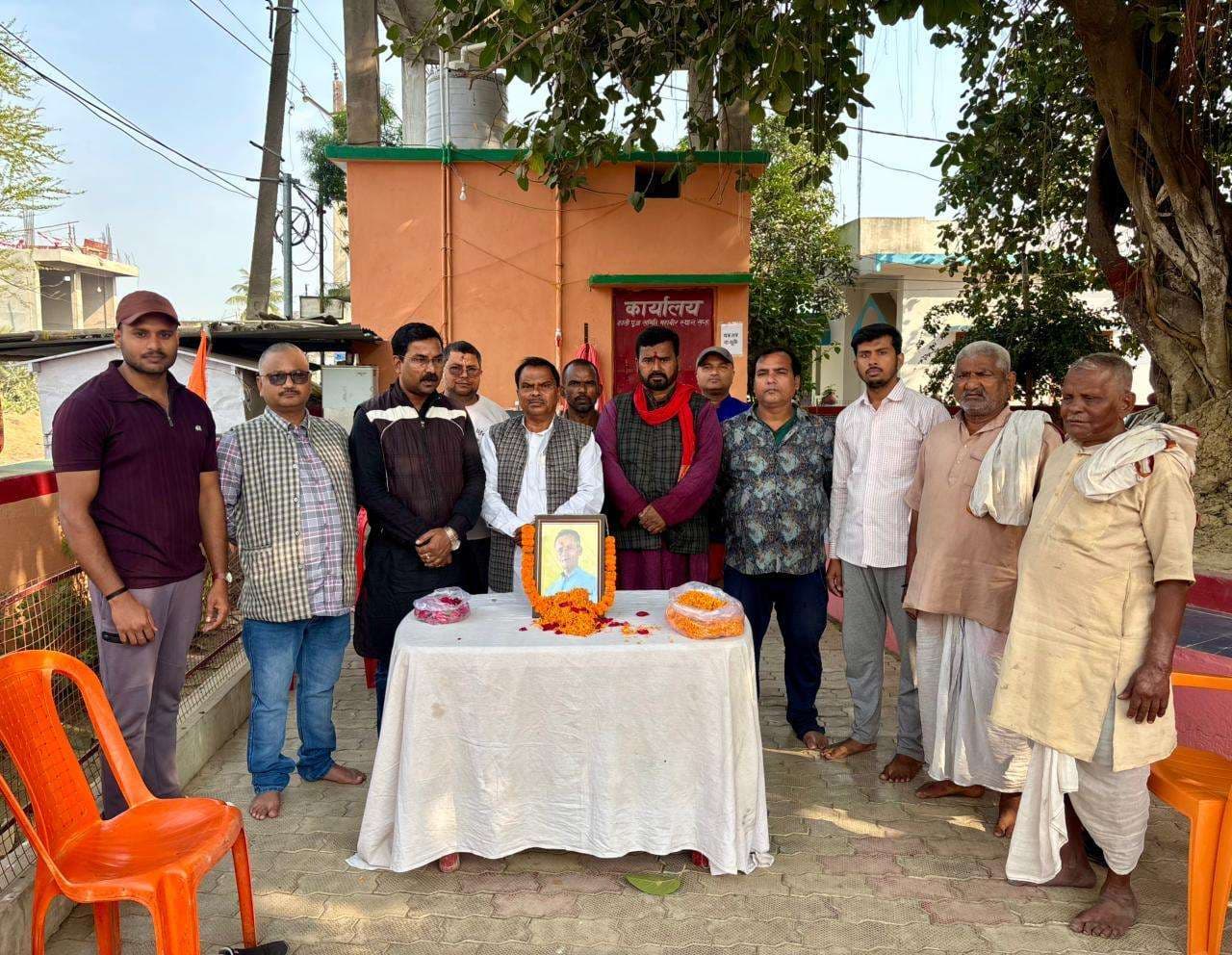 Madhubani News : सेवानिवृत प्रधानाध्यापक के निधन पर जताया शोक