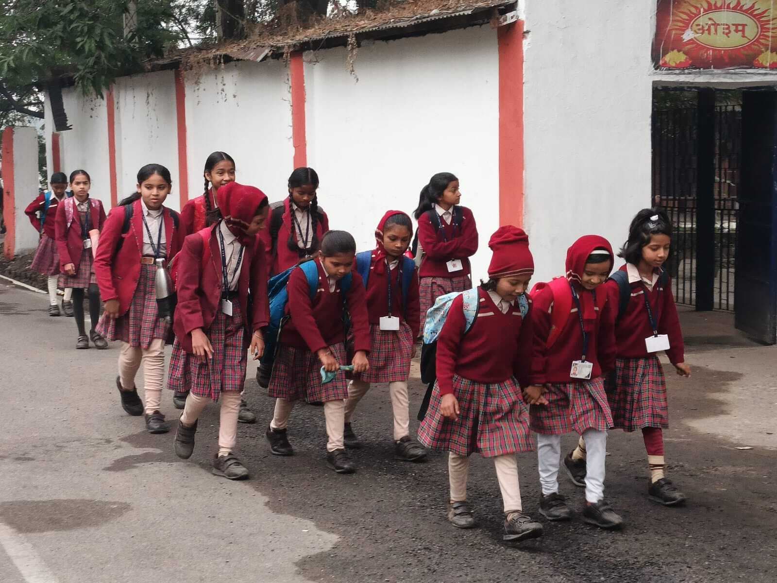 धुंध व बादल से कोयलांचल में बढ़ी ठंड