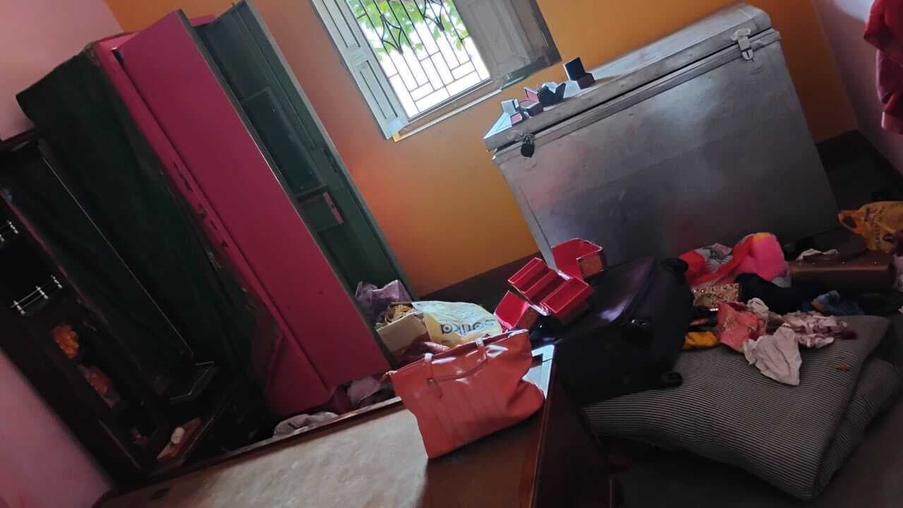 बंद घर को बनाया निशाना, लाखों के जेवर की चोरी