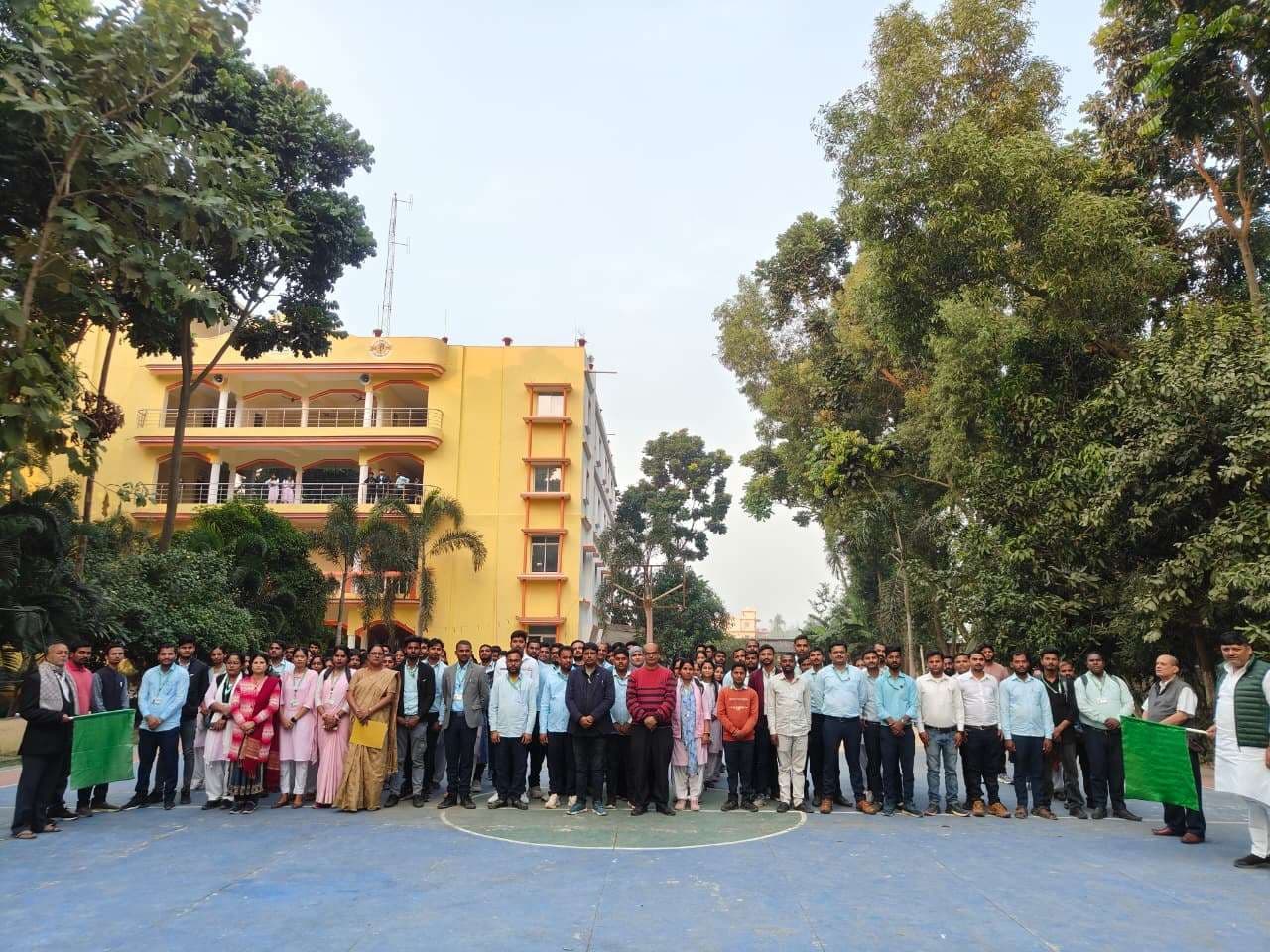 विद्यालय अभ्यास शिक्षण से खुद में लायें निखारः डॉ रजनीश