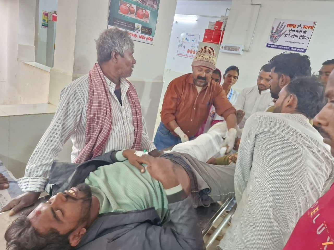 तेज रफ्तार बोलेरो ने बाइक सवार दो युवक को मारी ठोकर, दोनों जख्मी