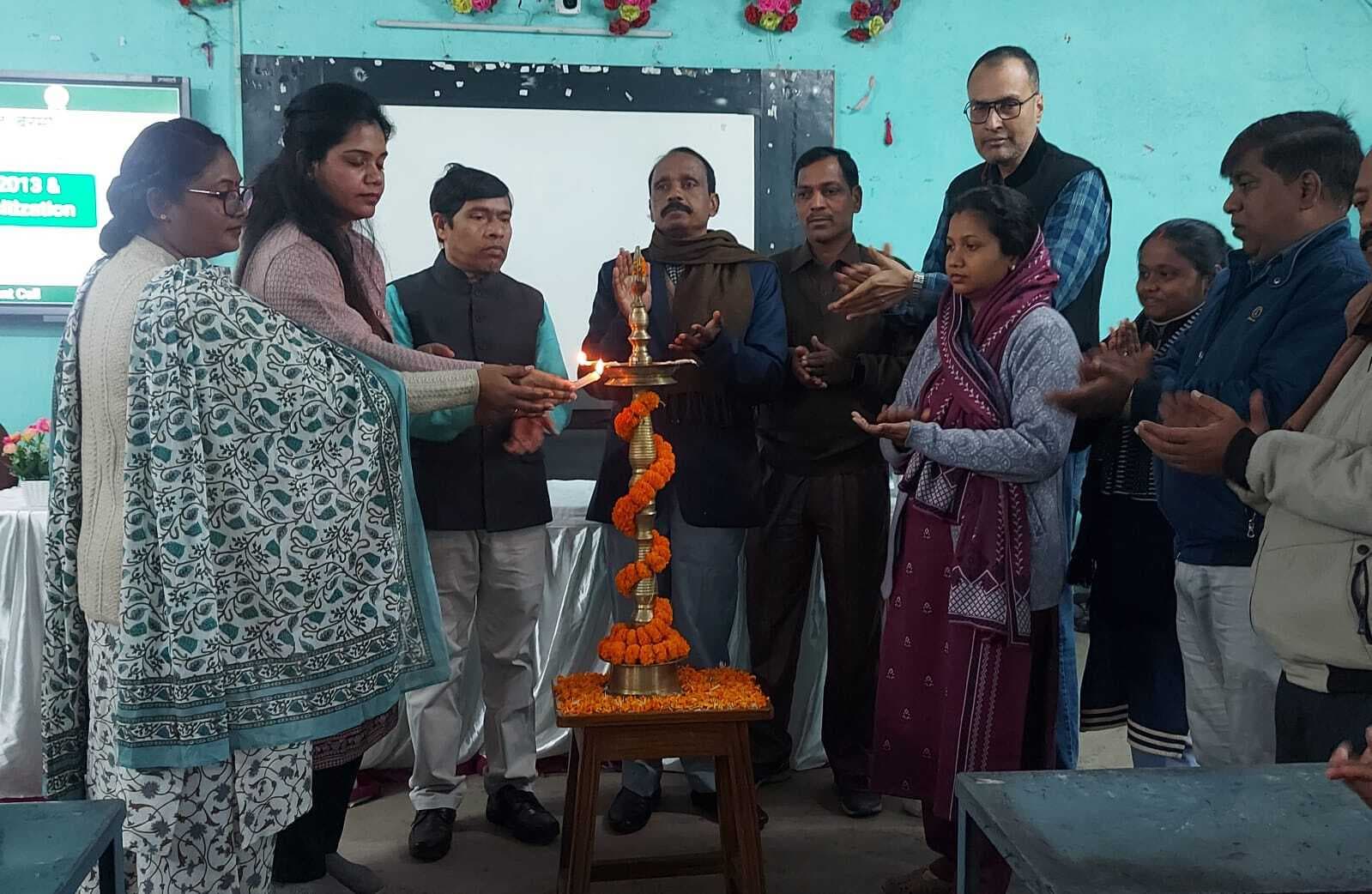 Bokaro News : महिला सुरक्षा पर दिया गया बल