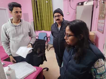 आश्रय गृह व सदर अस्पताल का औचक निरीक्षण कर डीसी ने दिये व्यवस्था सुधार के निर्देश