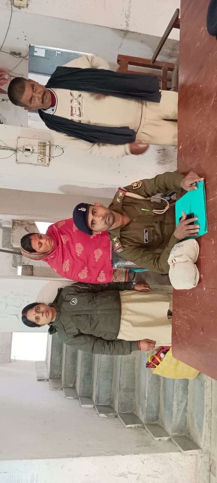 Motihari: साढ़े तीन किग्रा चरस के साथ नेपाली महिला तस्कर गिरफ्तार