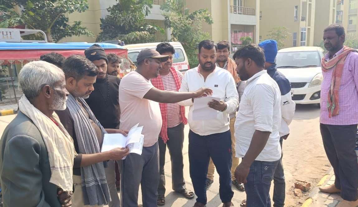 सड़क दुर्घटना में मृत युवकों की मदद को सामने आये सांसद प्रवक्ता