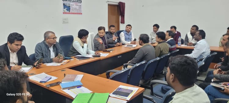 स्मार्ट मीटर से सुगम होगी बिजली आपूर्ति, चोरी पर लगेगी लगाम : अधीक्षण अभियंता