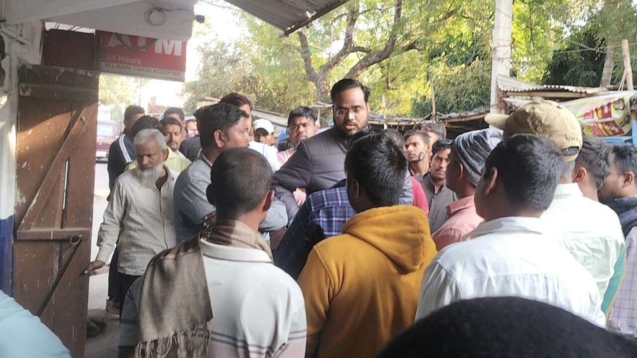 रफीगंज में स्वास्थ्य विभाग की छापेमारी, सत्यम हॉस्पिटल सील