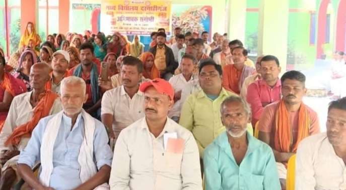 अभिभावक-शिक्षक संगोष्ठी में बच्चों के होमवर्क बनवाने की अपील