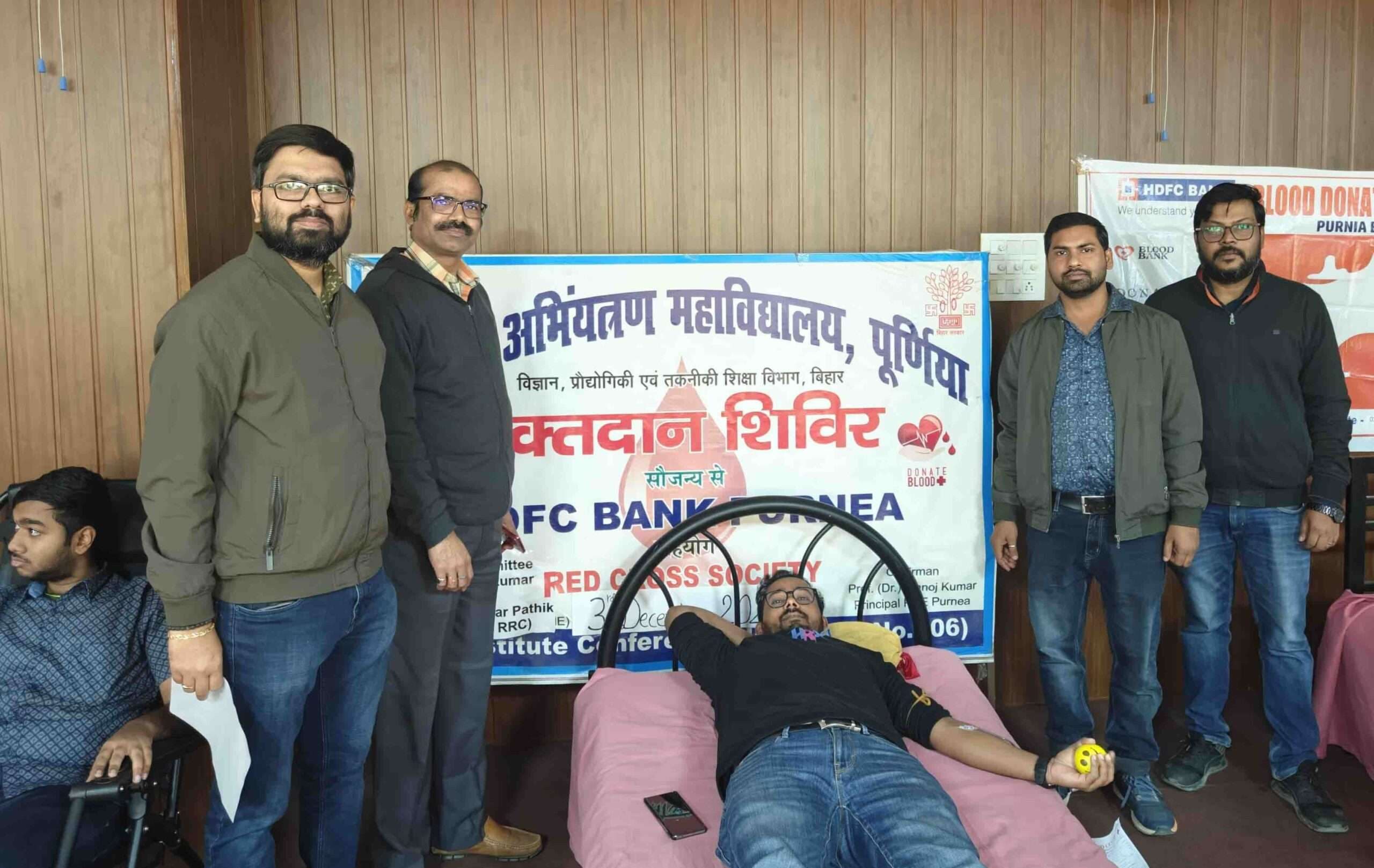 रक्तदान मानवता की सबसे बड़ी सेवा : प्रो मनोज