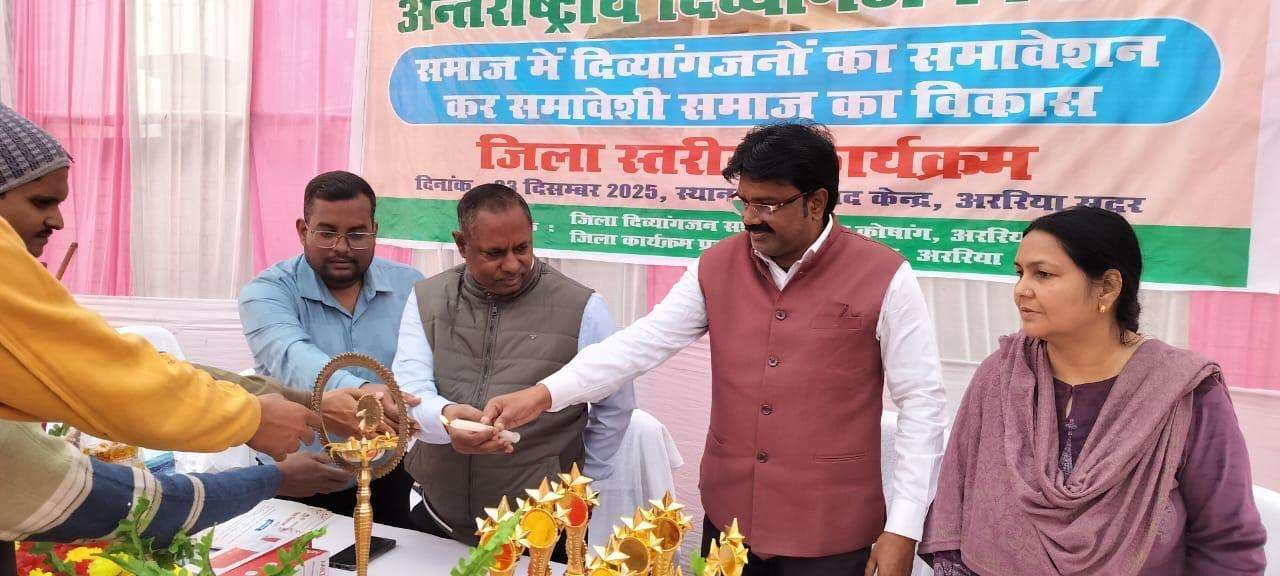 बेहतर प्रदर्शन करने वालों को किया सम्मानित