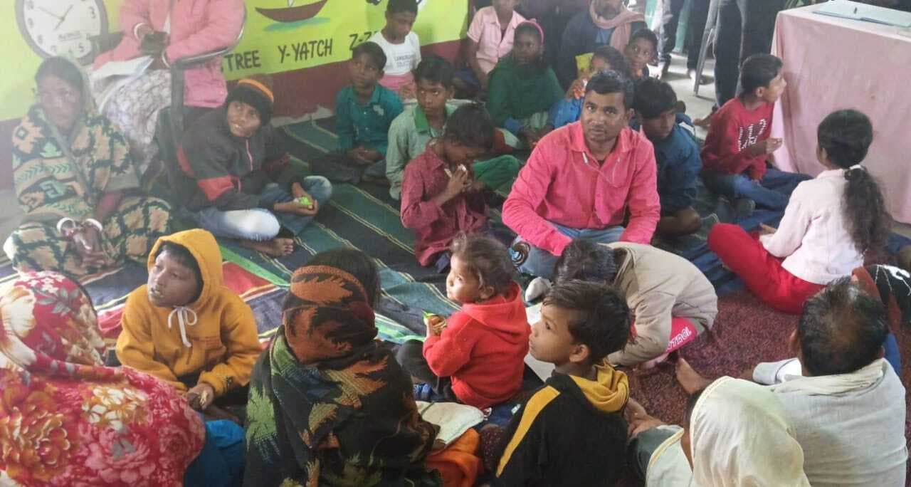 दिव्यांग बच्चों ने दिखाई प्रतिभा, रंगोली-गायन में लिया हिस्सा