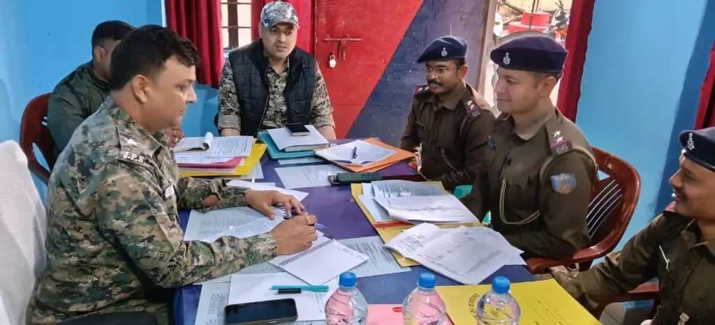 Seraikela Kharsawan News : अफीम खेती पर रोक लगायें, वैकल्पिक फसलों से बदलें जीवन : नितिन कुमार
